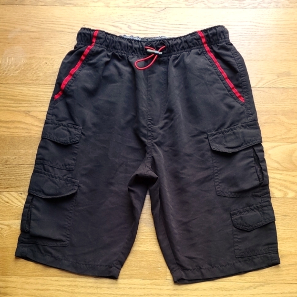 Size 12 kids tech cargo shorts